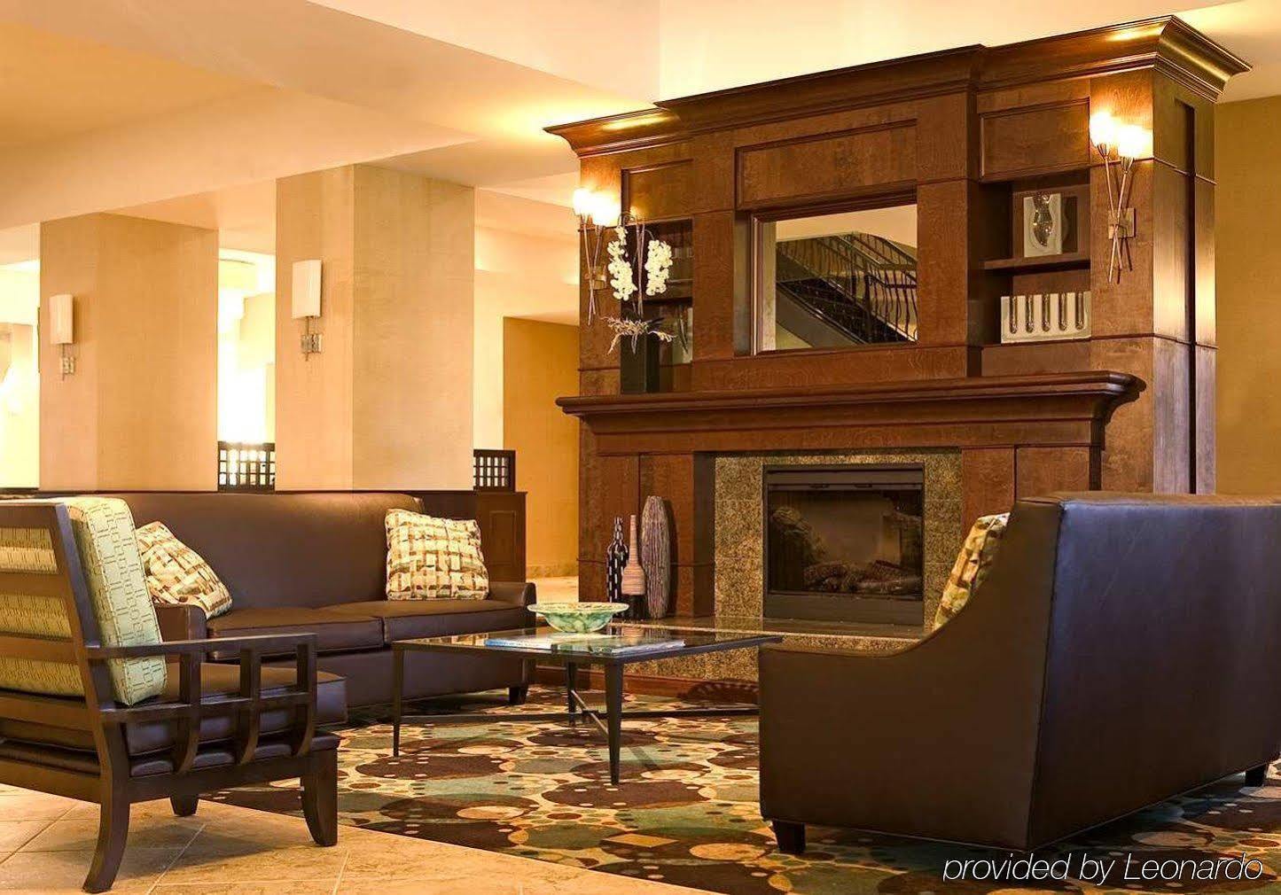Hilton Garden Inn Вустер Экстерьер фото